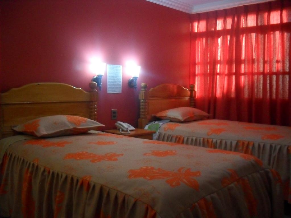 Hostal Corona Blanca Sucre Værelse billede